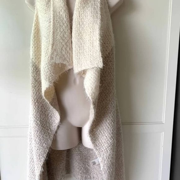 Soft Surroundings Sleeveless Beige Topper Vest - Picture 3 of 7